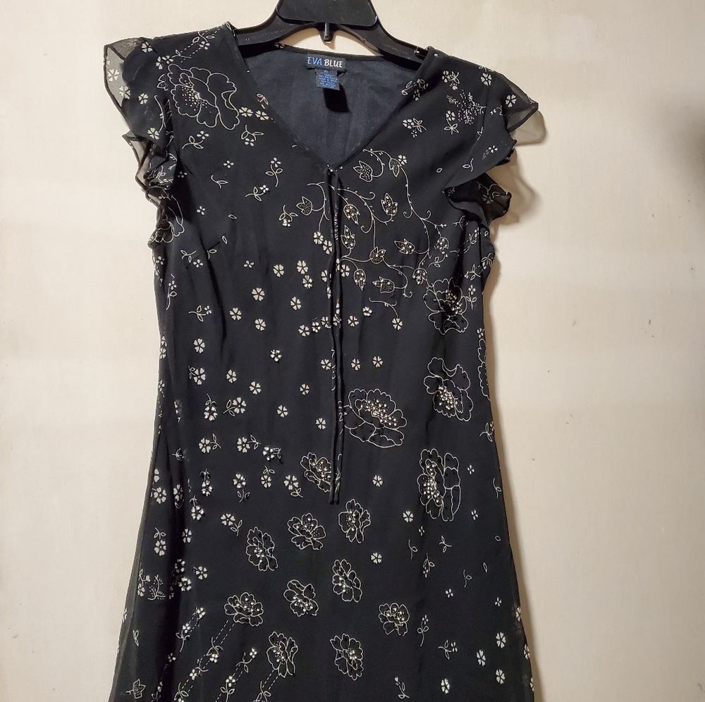 Eva Blue Black Floral Print with Seed beads Sz 10